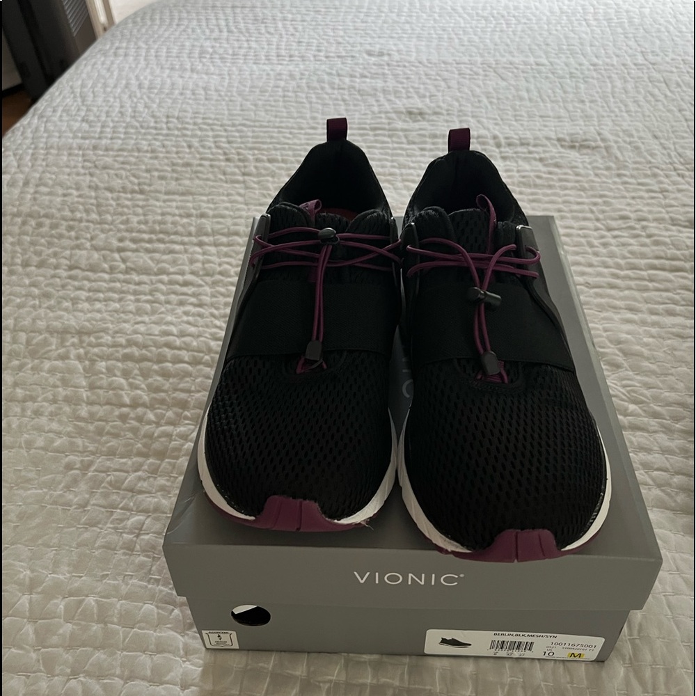 Vionic sz 10 sneakers